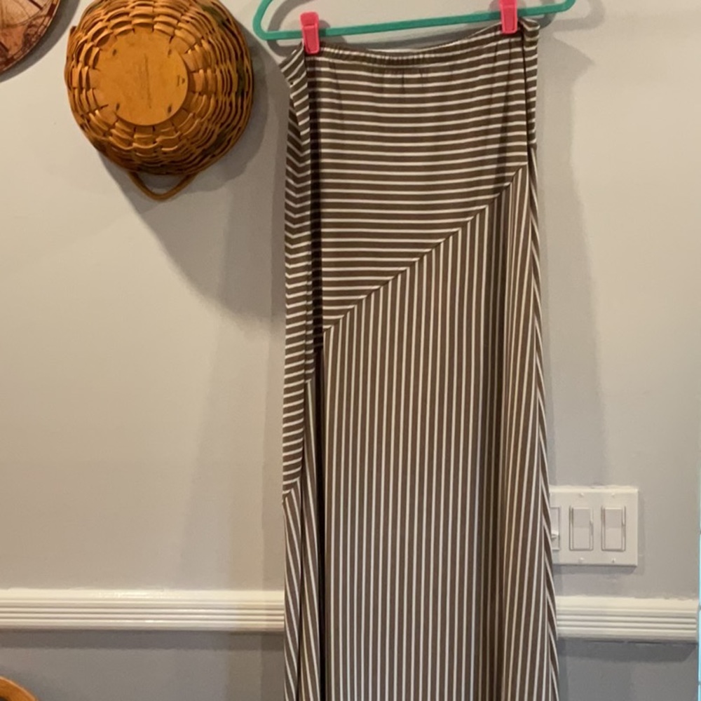Susan Graver maxi skirt